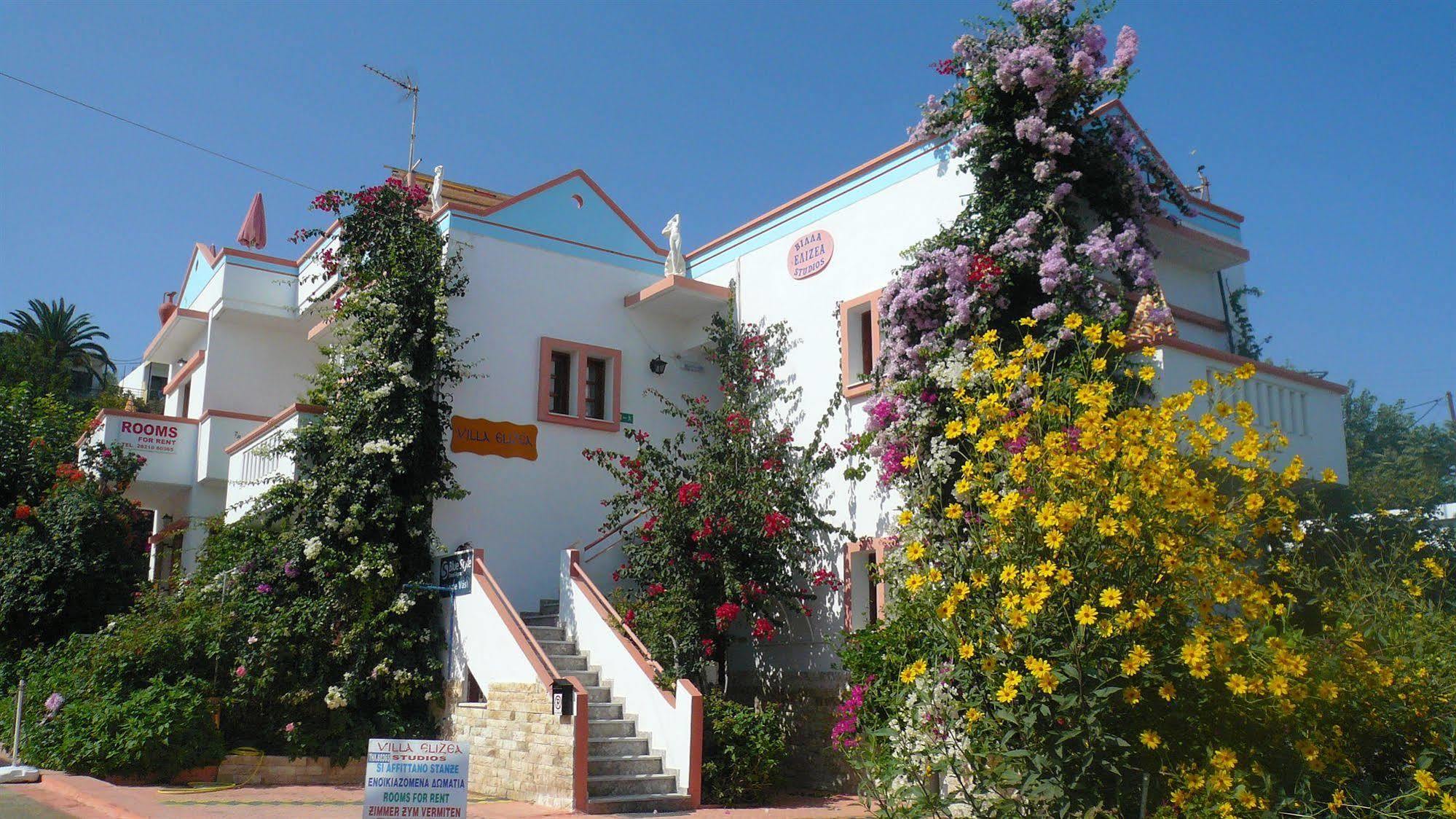 Villa Elizea Stalos Exterior foto