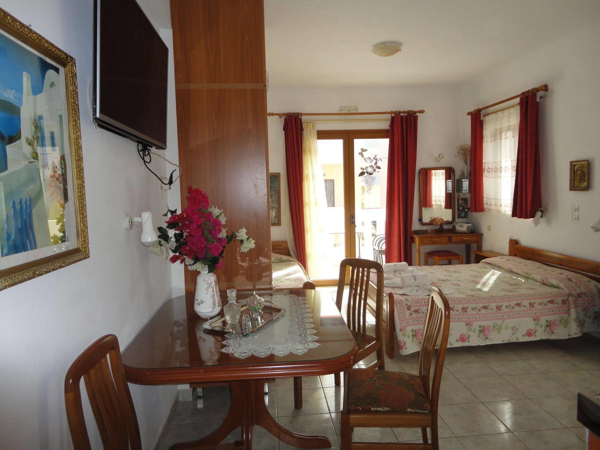 Villa Elizea Stalos Exterior foto